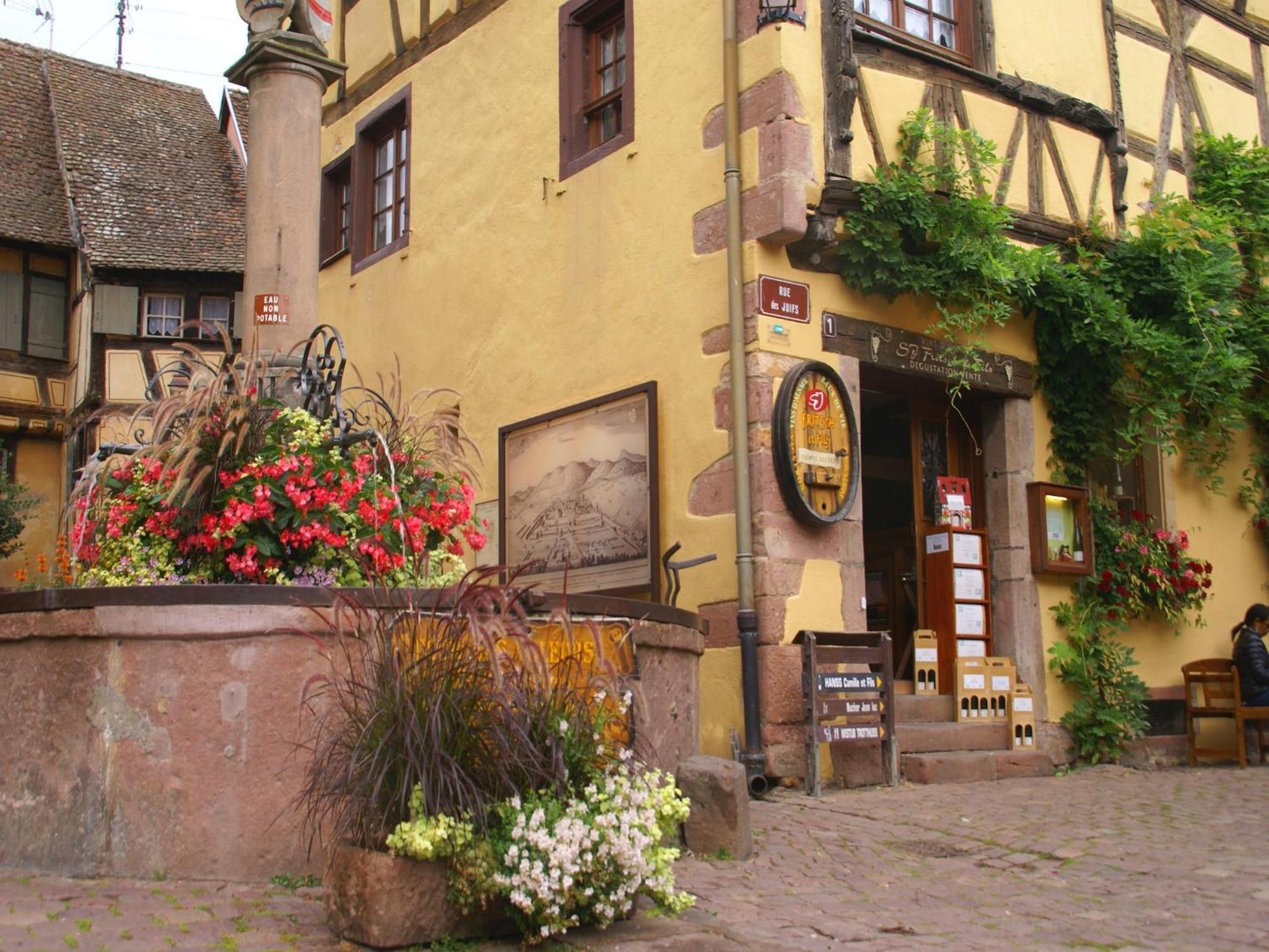 An In A 17th Century Wine Grower S House