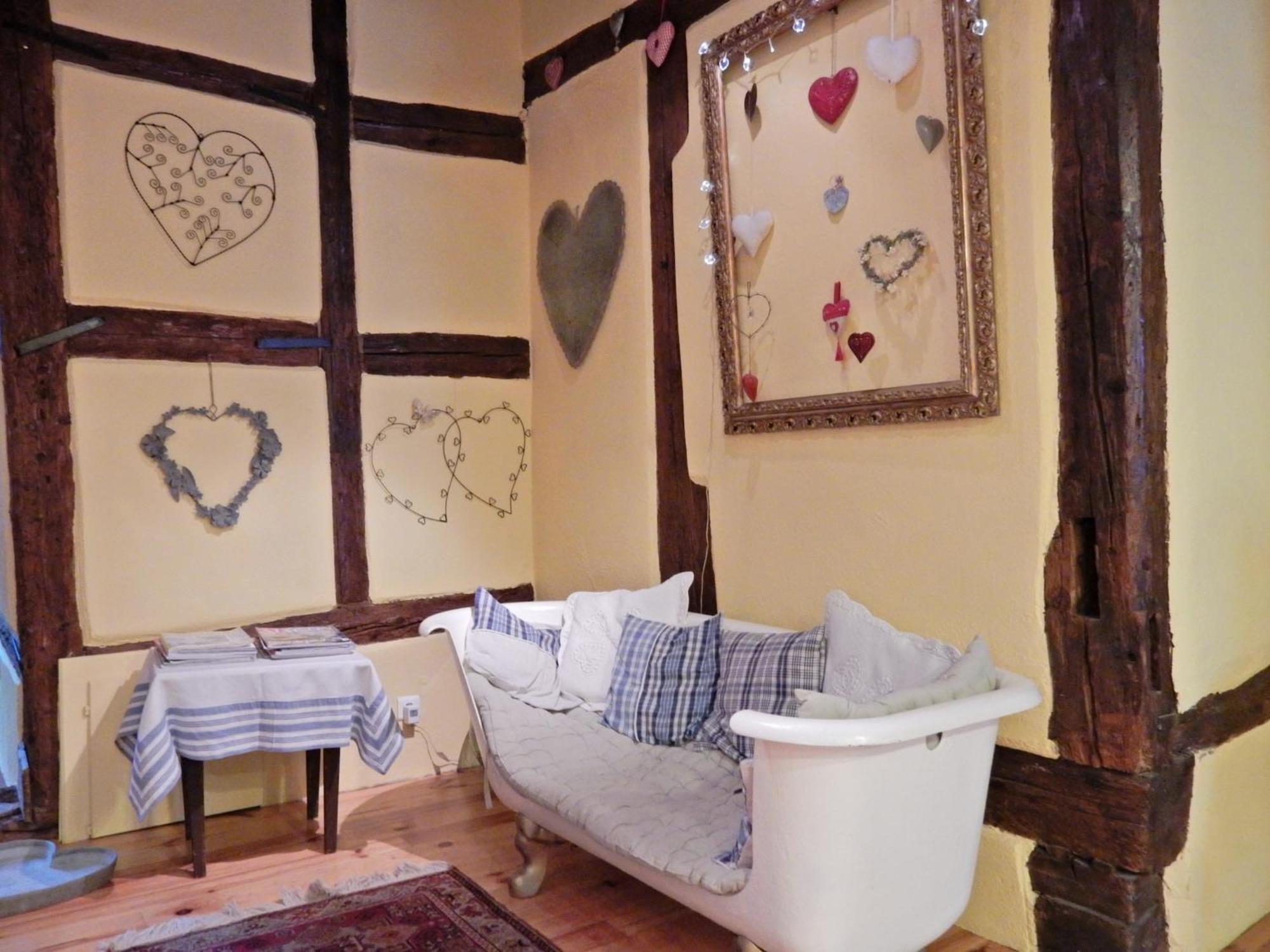 An In A 17th Century Wine Grower S House *