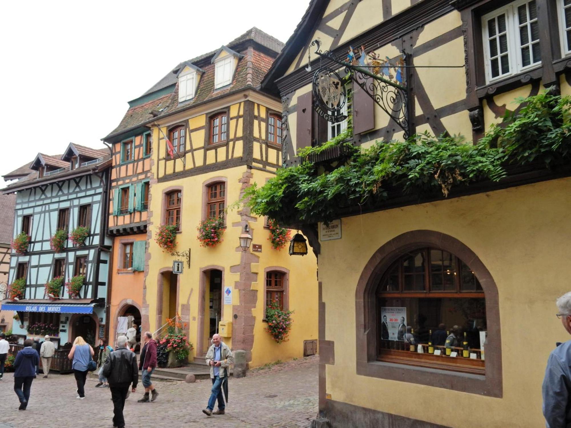 An In A 17th Century Wine Grower S House Apartment